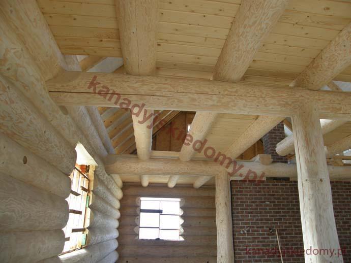 domy z bali sposoby wykonczenia